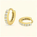 VEYNOU Creolen MINI HUGGIES aus 14 Karat Gelbgold und 0,33ct. Diamanten